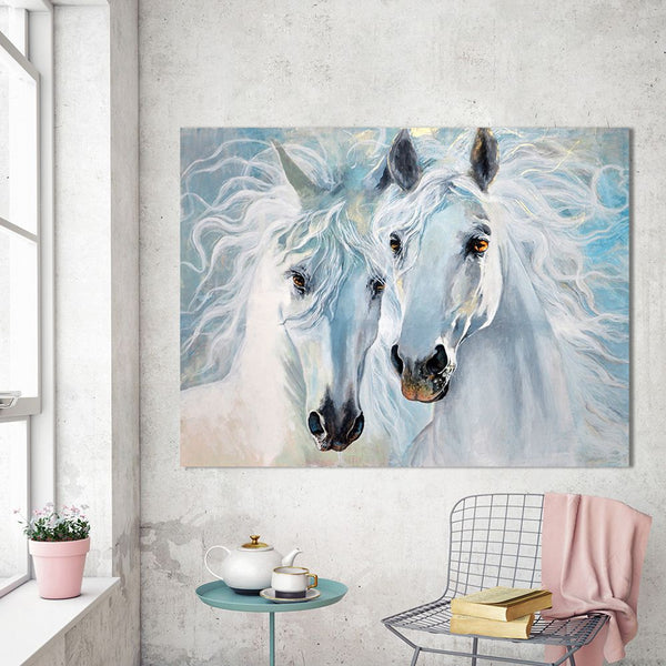 Tableau impression sur toile - 2 chevaux blancs fond bleuté